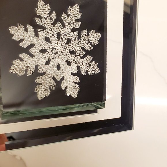 Holly Berry & Snowflake Glass Mirror Candle Holders 2pcs Holiday Decor / Gifts - Picture 11 of 14